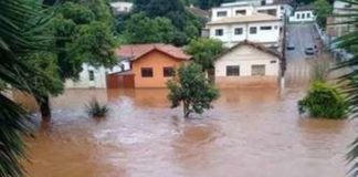 Cidade tem histórico de constantes transbordamentos do rio São João