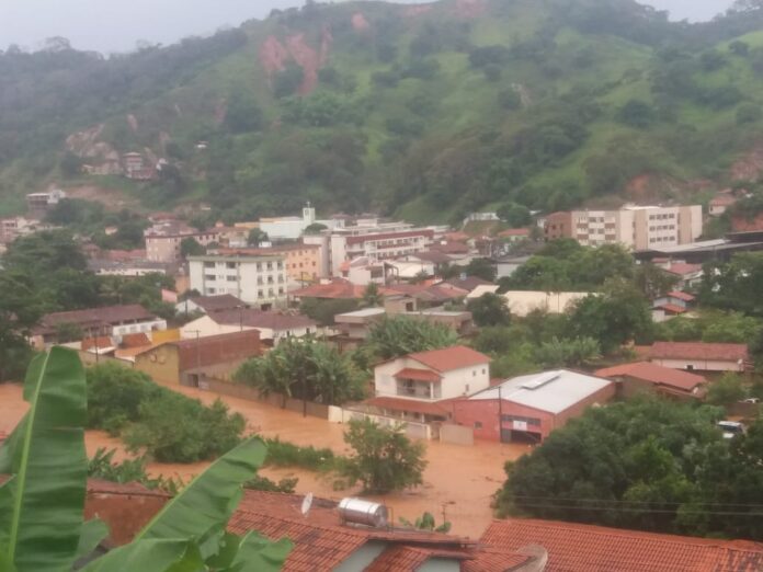 Santa maria de itabira alagada Defesa Civil - Divulgação (2)