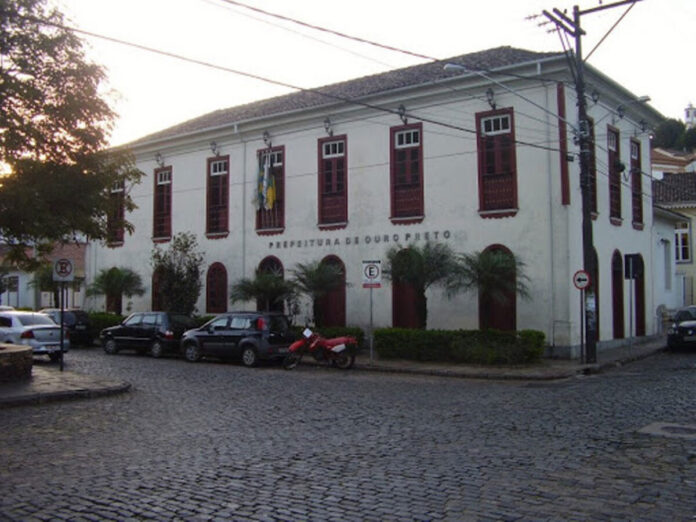 Justiça proíbe Município de Ouro Preto de realizar contratações temporárias