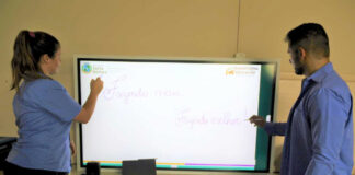 Santa Bárbara disponibiliza telas interativas nas escolas municipais