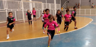 Equipes disputam finais do Torneio de Férias de Futsal em São Gonçalo