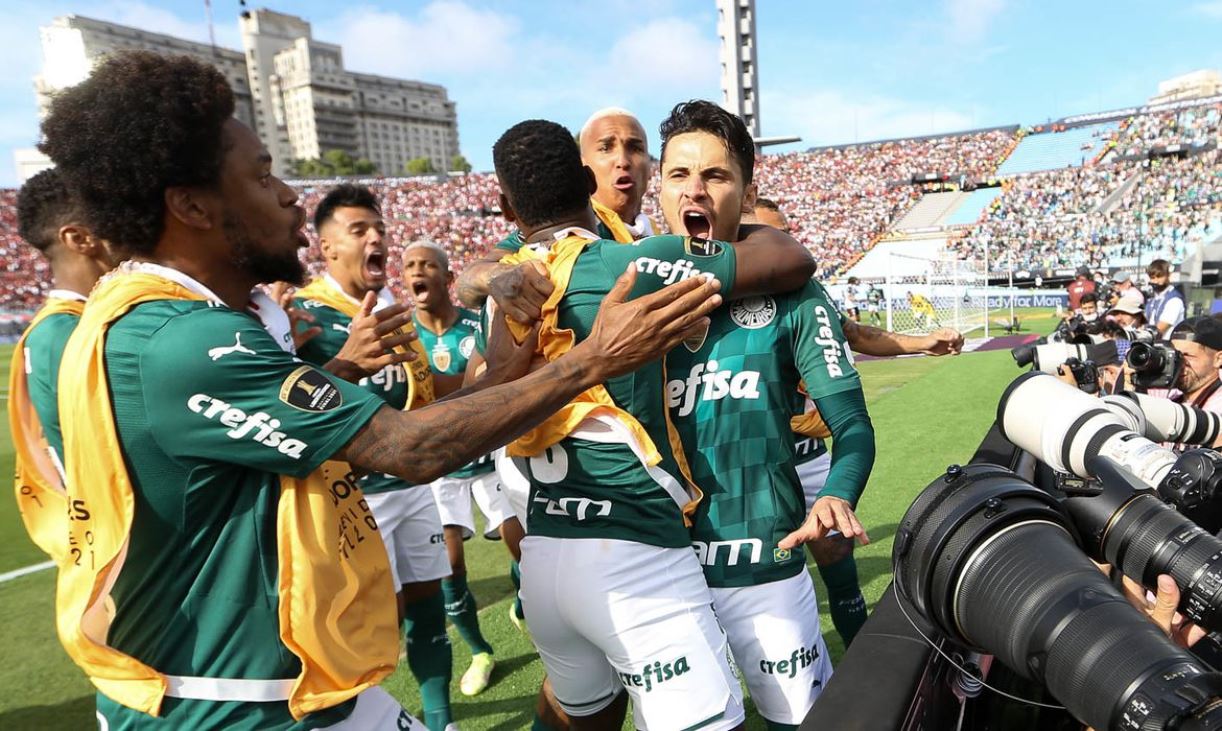 Palmeiras vence Flamengo em grande jogo e leva Supercopa do Brasil