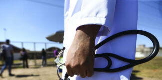 Justiça autoriza recontratação de cubanos do Mais Médicos