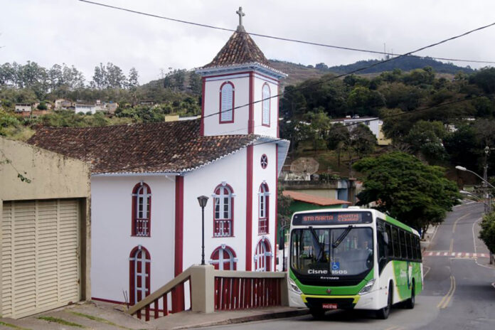 Horários de ônibus são ampliados para atender Unifei e bairros da região