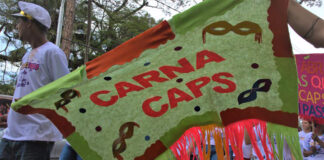 Caps Adulto e Infantojuvenil caem na folia pelas ruas da Região Central de Itabirito