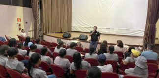 Delegado ministra palestra sobre a "Violência contra a Mulher" no Centro Cultural