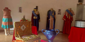Folia de Reis de São Gonçalo promove exposição permanente de acervo