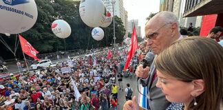 Professores saem às ruas em todo país na luta por piso nacional e contra o Novo Ensino Médio