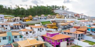 Plataforma Recoloca Rio Doce tem mais de 500 vagas de emprego para Mariana