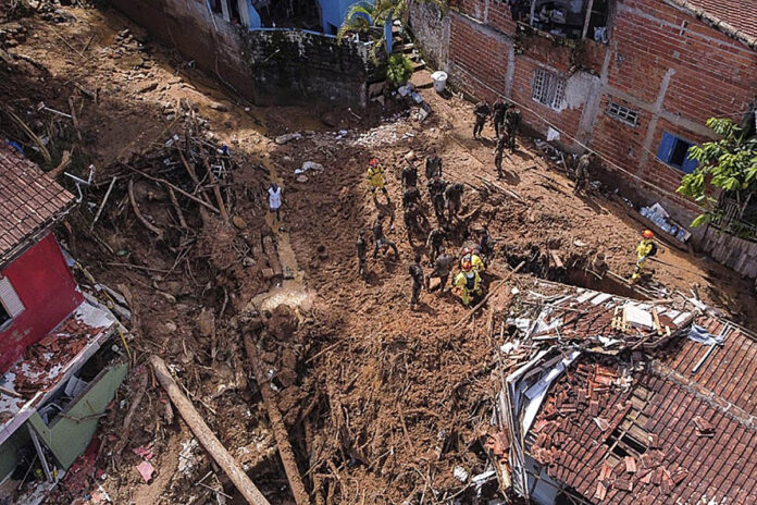 Mais de 1100 mil cidades estão em alerta para chuvas; litoral de SP e RJ estão sob maior risco