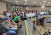 Câmara de Itabirito recebe servidores contrários à Reforma Administrativa