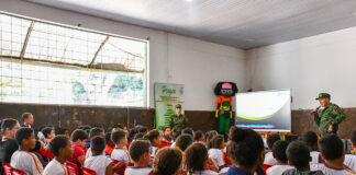 Escolas municipais de Itabirito recebem ação educativa em parceria com a Polícia Militar de Meio Ambiente