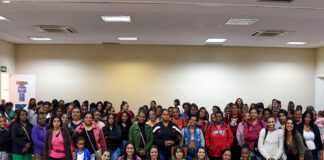 Pré-conferência Municipal de Assistência Social é realizada para as beneficiárias do Programa Inclusão Produtiva