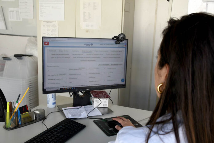 Prefeitura de Itabirito implanta sistema digital de encaminhamento para consultas nos serviços de saúde