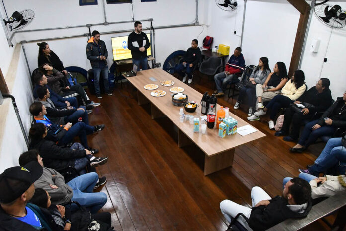Prefeitura de Itabirito realiza roda de conversa com bolsistas do Programa Bolsa Atleta