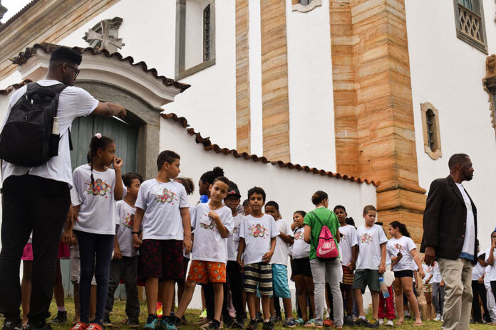 Prefeitura de Mariana desenvolve projeto cultural no CRIA