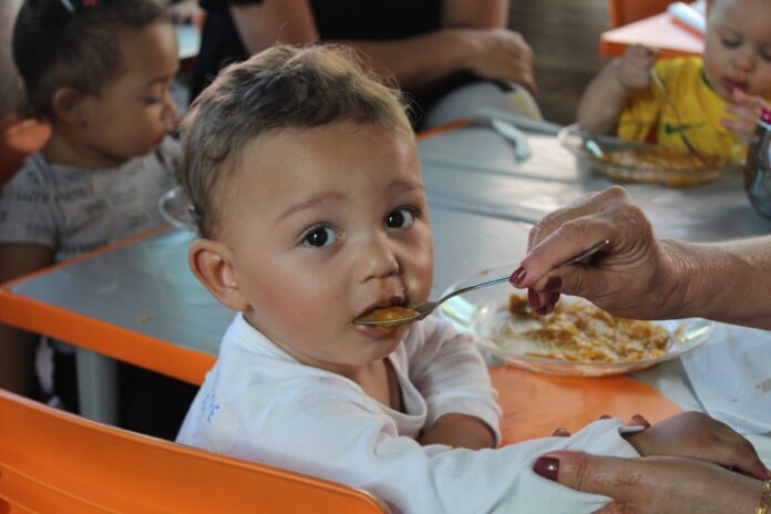 joão monlevade educação infantil criança alimento Sérgio Henrique Braga ACOM PMJM (1)