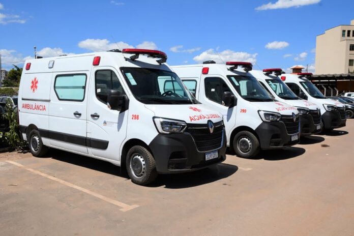 Prefeitura de Itabirito investe em quatro novas ambulâncias para atendimento à população