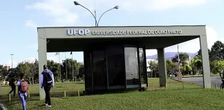 Mais da metade dos ingressantes 23.2 é preto ou pardo, do sexo feminino e com ensino médio em escola pública