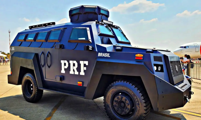 PRF-blindado-combat-amor png