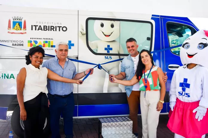 Prefeitura de Itabirito realiza inauguração do Vacimóvel