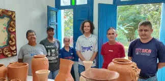 Galeria de Arte da FAOP recebe exposição de arte ceramista de Pará de Minas