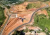 Rotatórias do novo trevo de São Gonçalo começam a receber asfalto