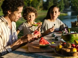 Nova lei visa garantir o acesso à alimentação de qualidade e promover a saúde da população.