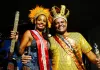 Marceline Silva e Leo Nunes, que foram rei e rainha do carnaval de Itabira 2025.