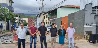 Dispostos para foto, da direita para a esquerda: Alex Sandro de Souza Reis; Sônia Azzi; Juliano Duarte; André Lima Bellico; Maurício da Saúde e Ramón Lucas.