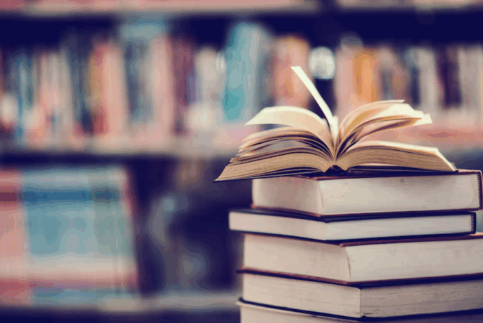 livros Foto - Freepik.