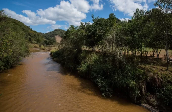 Rio Gualaxo afluente do rio Doce 1222