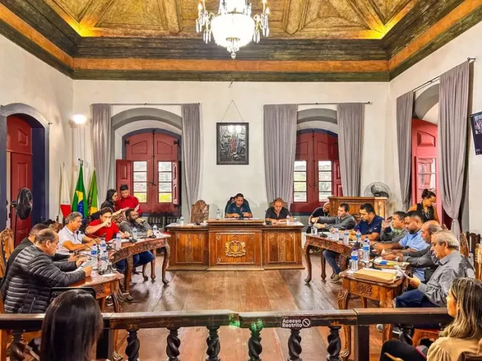 Empresas de Mariana poderão receber selo municipal por ações inclusivas voltadas à comunidade LGBTQIAP+