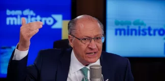 Vice-presidente diz que crise vai passar e não desistirá de negociação