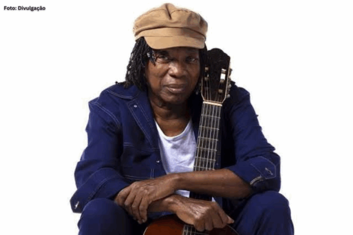 Cantor Milton Nascimento move ação contra Cruzeiro