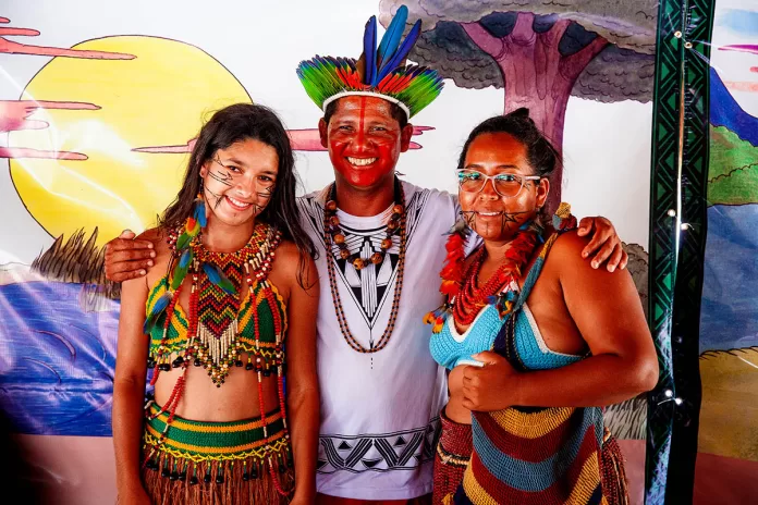 Caju Leitores: unindo culturas através da literatura indígena