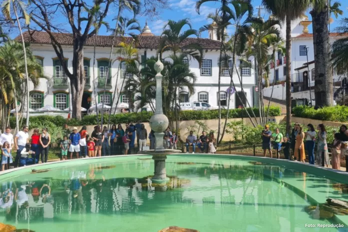 Lago do Jardim é entregue revitalizado à população de Mariana