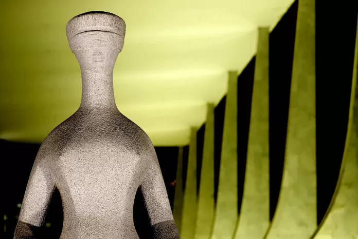 STF determina prisão domiciliar do ex-presidente Jair Bolsonaro