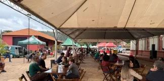 Feira da Estação comemora 3 anos em Santa Bárbara