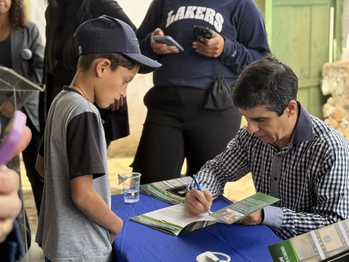 livro sobre Pedro Aleixo valoriza memória e incentiva a leitura em Bandeirantes