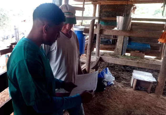 Parceria entre Prefeitura e UFMG promove melhorias na produção de leite em São Gonçalo do Rio Abaixo