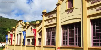 UFOP realiza sessão solene para conceder título de Doutor Honoris Causa