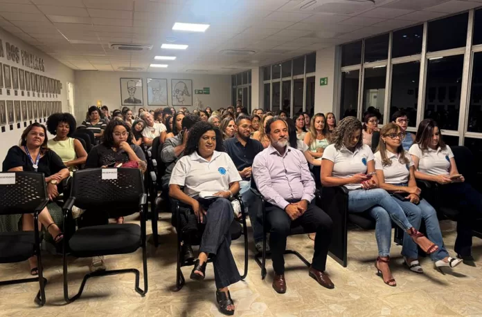 Selo de Boas Práticas em Alfabetização é entregue em Itabira