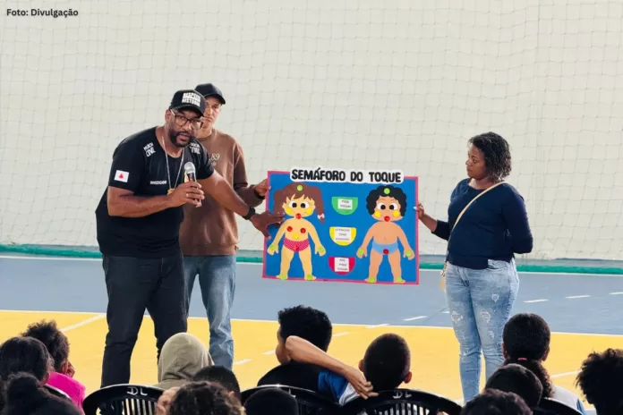 Palestra na Escola Dom Luciano reforça proteção à infância e combate à violência