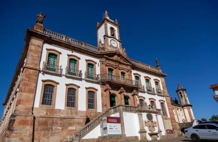 Cena inesperada em museu de Ouro Preto viraliza nas redes sociais