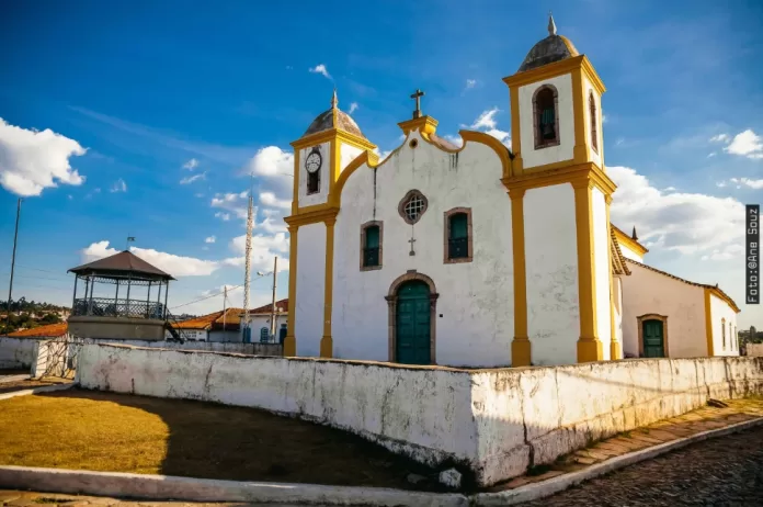 Emancipação de distritos volta ao debate em Minas Gerais Emancipação de distritos volta ao debate em Minas Gerais
