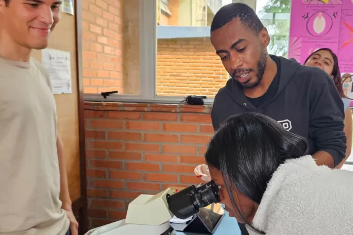 Design sem nome - 1 Estudantes de Medicina promovem feira científica para alunos da rede pública em Ouro Preto