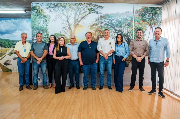 Itabirito recebe visita de comitiva do município de Catas Altas