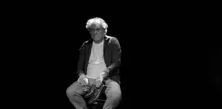 Estreia peça "Invisível", protagonizada por Alexandre Toledo 