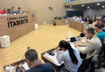 Secretária detalha Plano Local de Habitação durante reunião da Câmara de Itabirito